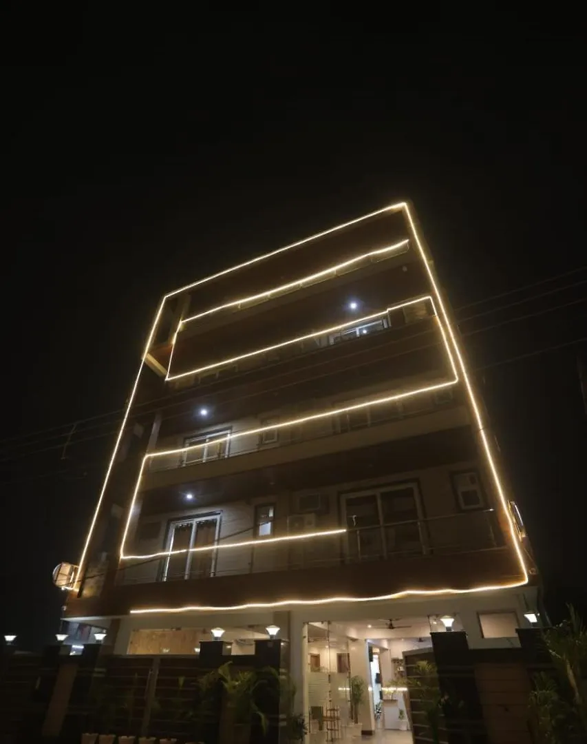***  Hotel Comfort Inn 古尔冈 印度